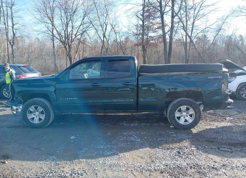 Photo 14 of 2015 Chevrolet Silverado 1500 1LT (VIN 1GCVKREC2FZ278944)