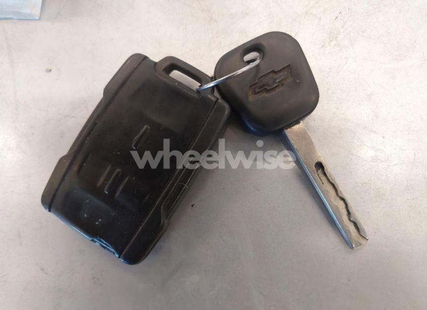 Photo 11 of 2015 Chevrolet Silverado 1500 1LT (VIN 1GCVKREC2FZ286252)