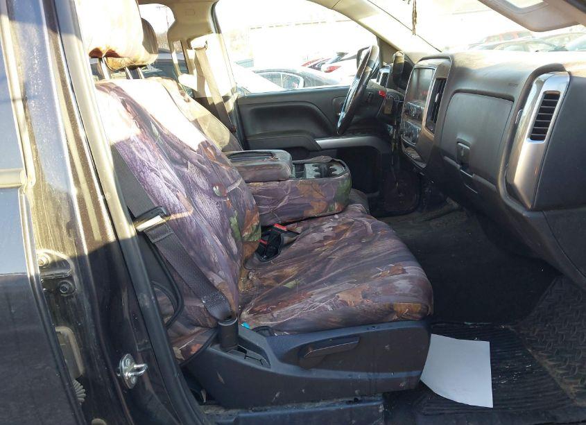 Photo 5 of 2015 Chevrolet Silverado 1500 1LT (VIN 1GCVKREC2FZ349186)