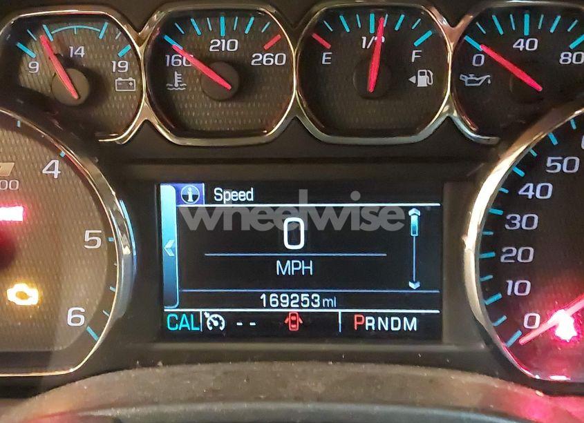 Photo 15 of 2015 Chevrolet Silverado 1500 2LT (VIN 1GCVKREC2FZ363119)