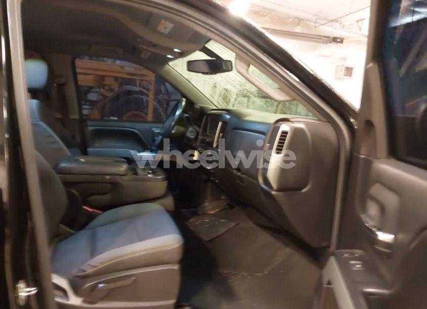 Photo 5 of 2015 Chevrolet Silverado 1500 2LT (VIN 1GCVKREC2FZ363119)