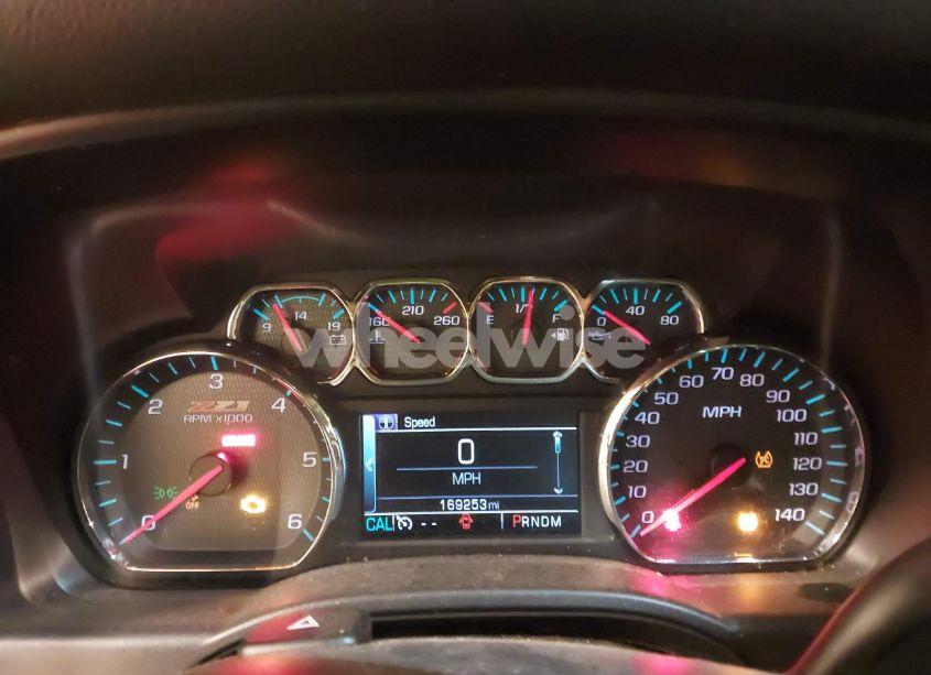 Photo 7 of 2015 Chevrolet Silverado 1500 2LT (VIN 1GCVKREC2FZ363119)