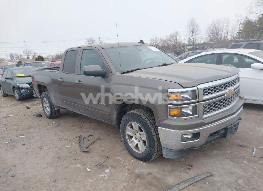 Photo 13 of 2015 Chevrolet Silverado 1500 1LT (VIN 1GCVKREC2FZ381958)