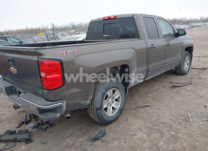 Photo 4 of 2015 Chevrolet Silverado 1500 1LT (VIN 1GCVKREC2FZ381958)