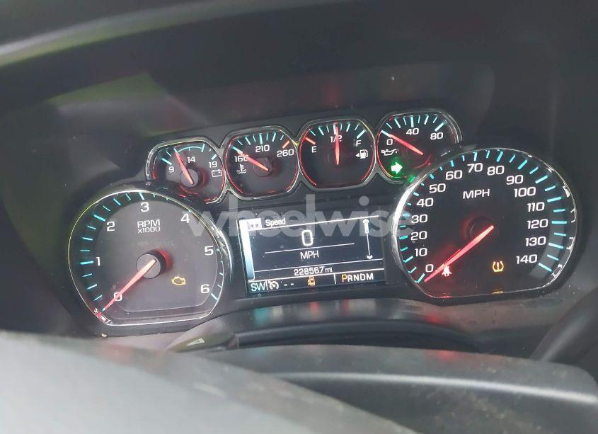 Photo 7 of 2015 Chevrolet Silverado 1500 1LT (VIN 1GCVKREC2FZ381958)