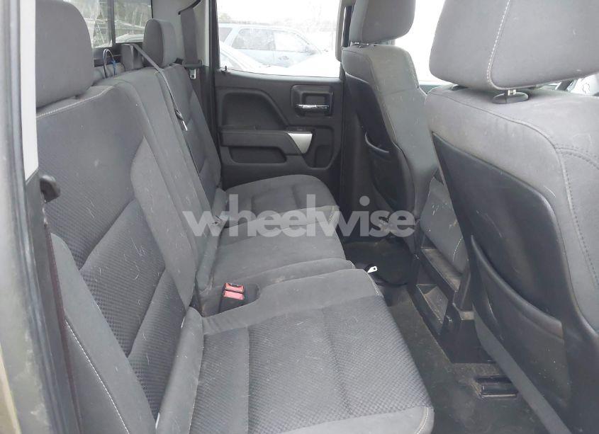 Photo 8 of 2015 Chevrolet Silverado 1500 1LT (VIN 1GCVKREC2FZ381958)