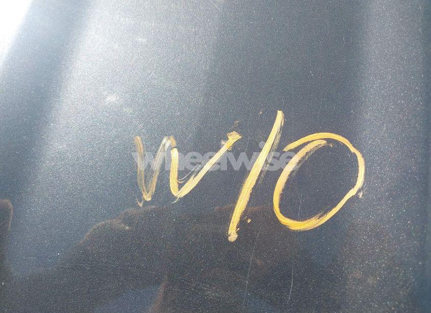 Photo 10 of 2015 Chevrolet Silverado 1500 1LT/2LT (VIN 1GCVKREC2FZ406714)