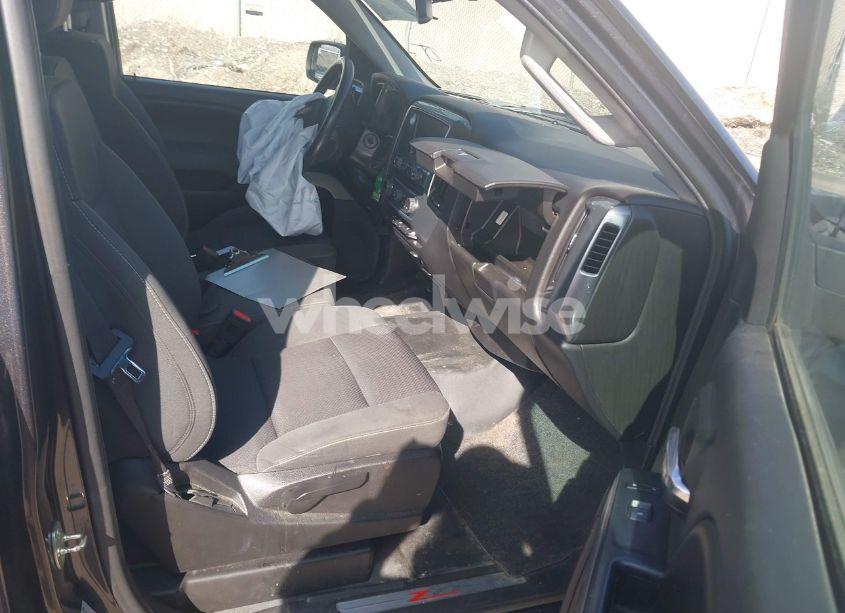 Photo 5 of 2015 Chevrolet Silverado 1500 1LT/2LT (VIN 1GCVKREC2FZ406714)