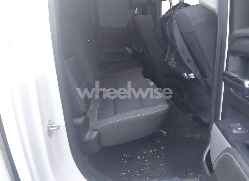 Photo 8 of 2016 Chevrolet Silverado 1500 2LT (VIN 1GCVKREC2GZ103529)