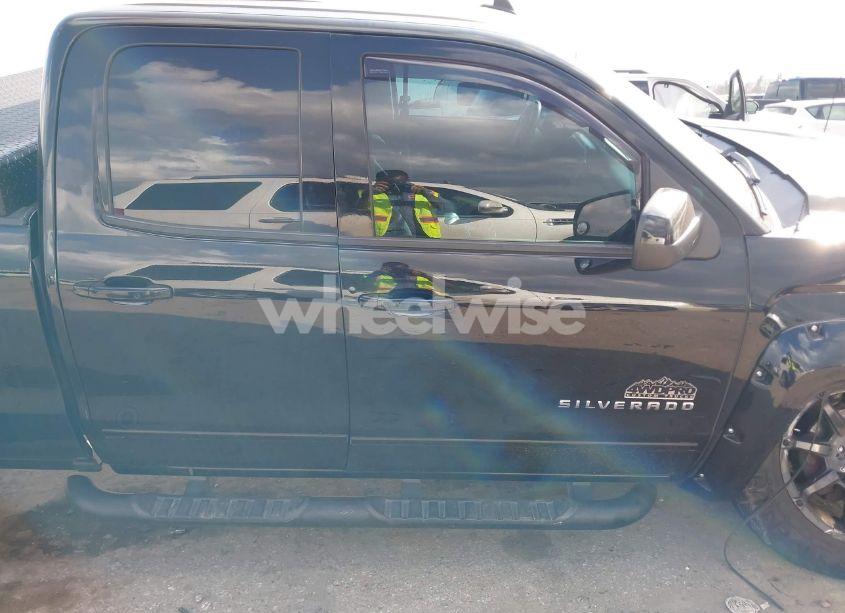 Photo 12 of 2016 Chevrolet Silverado 1500 1LT/2LT (VIN 1GCVKREC2GZ121741)