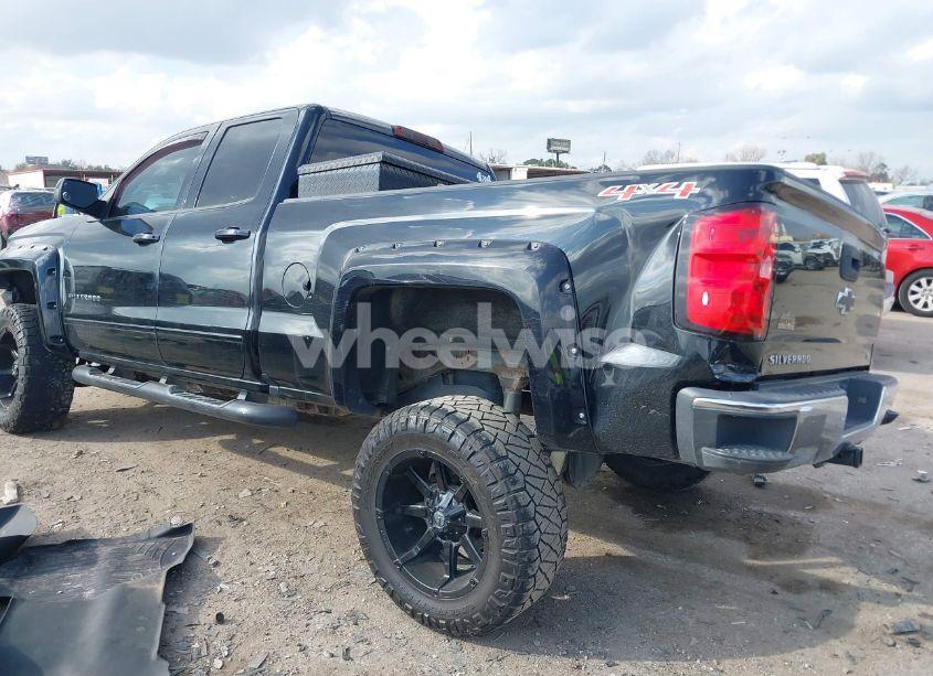 Photo 3 of 2016 Chevrolet Silverado 1500 1LT/2LT (VIN 1GCVKREC2GZ121741)