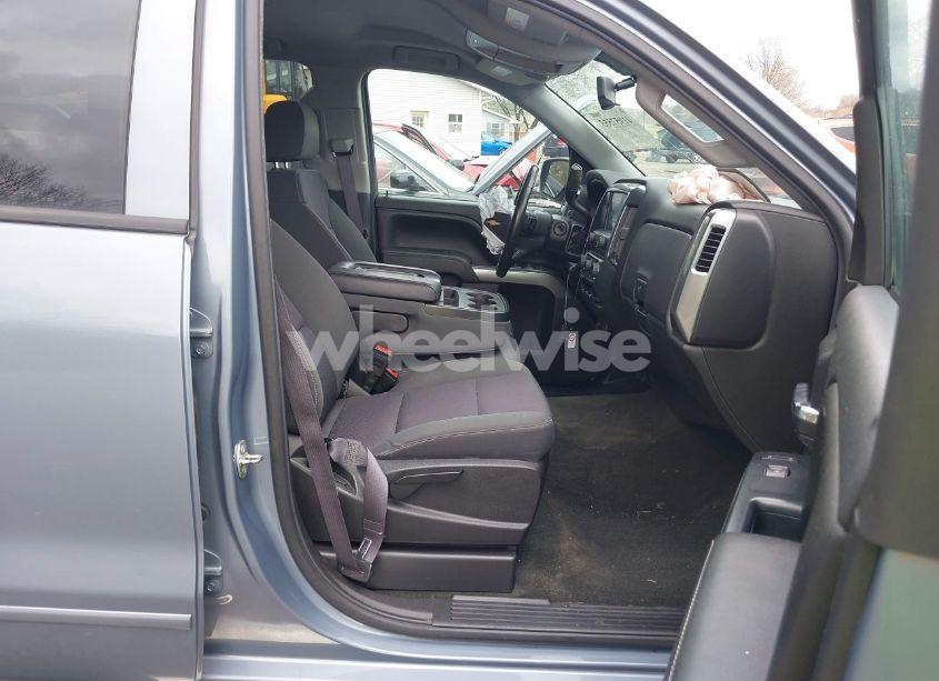 Photo 5 of 2016 Chevrolet Silverado 1500 1LT (VIN 1GCVKREC2GZ124977)