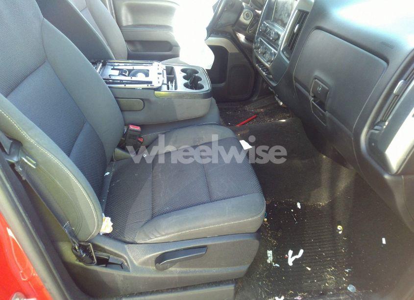 Photo 5 of 2016 Chevrolet Silverado 1500 1LT (VIN 1GCVKREC2GZ141441)