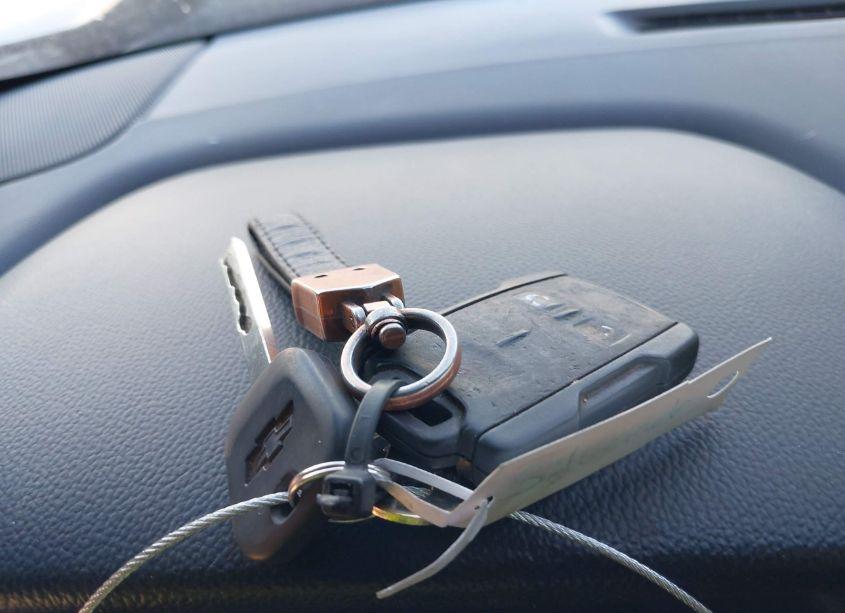 Photo 11 of 2016 Chevrolet Silverado 1500 2LT (VIN 1GCVKREC2GZ205896)