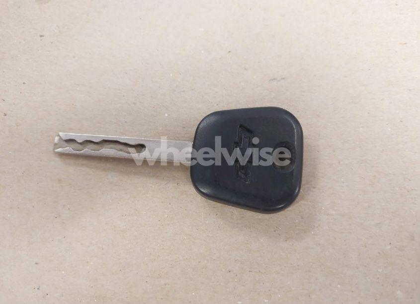 Photo 11 of 2016 Chevrolet Silverado 1500 1LT (VIN 1GCVKREC2GZ207471)