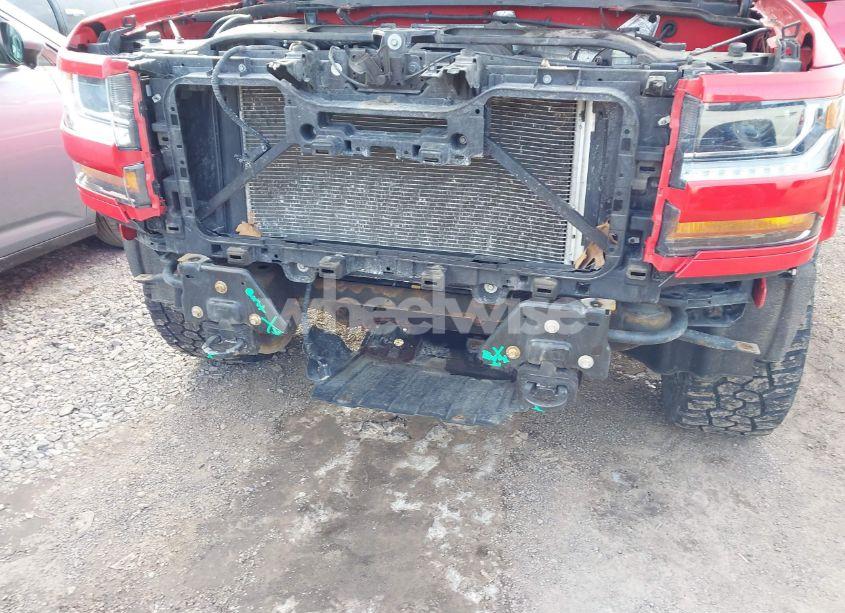 Photo 6 of 2016 Chevrolet Silverado 1500 2LT (VIN 1GCVKREC2GZ305559)