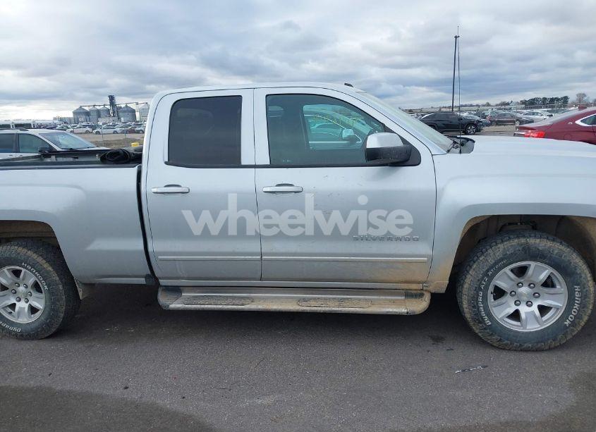 Photo 13 of 2016 Chevrolet Silverado 1500 1LT (VIN 1GCVKREC2GZ419867)