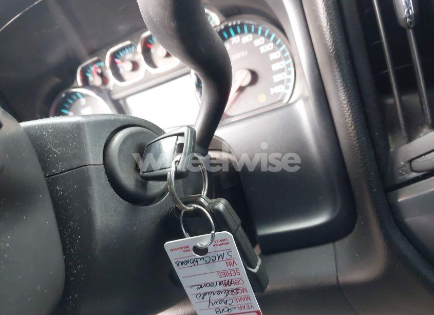 Photo 11 of 2018 Chevrolet Silverado 1500 1LT (VIN 1GCVKREC2JZ142547)