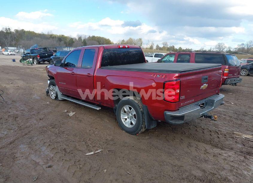 Photo 3 of 2018 Chevrolet Silverado 1500 1LT (VIN 1GCVKREC2JZ142547)