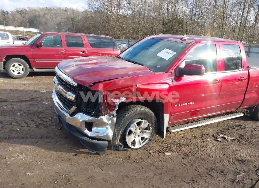 Photo 6 of 2018 Chevrolet Silverado 1500 1LT (VIN 1GCVKREC2JZ142547)