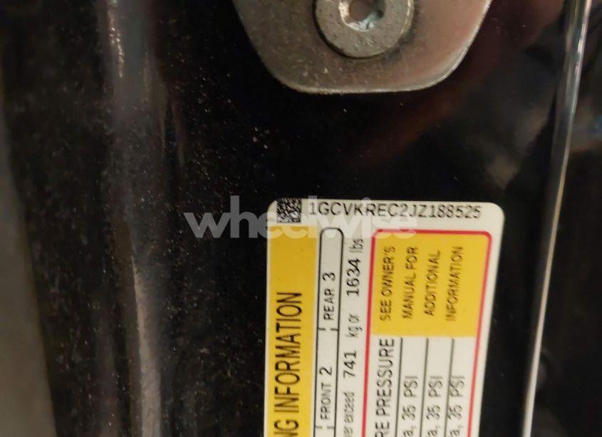 Photo 9 of 2018 Chevrolet Silverado 1500 2LT (VIN 1GCVKREC2JZ188525)