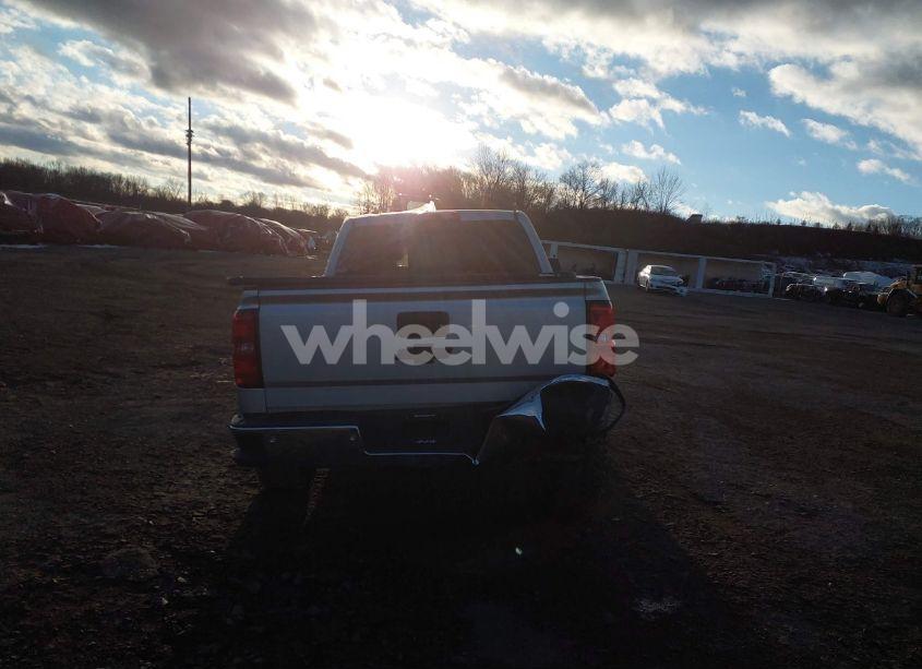 Photo 16 of 2018 Chevrolet Silverado 1500 1LT (VIN 1GCVKREC2JZ199492)