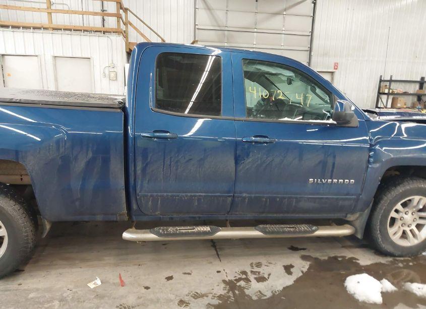 Photo 14 of 2018 Chevrolet Silverado 1500 1LT (VIN 1GCVKREC2JZ254569)