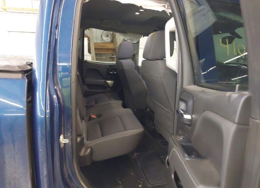 Photo 8 of 2018 Chevrolet Silverado 1500 1LT (VIN 1GCVKREC2JZ254569)