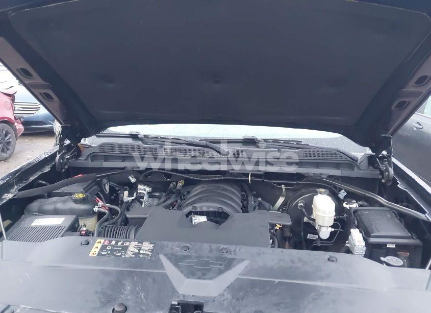 Photo 10 of 2018 Chevrolet Silverado 1500 2LT (VIN 1GCVKREC2JZ361282)