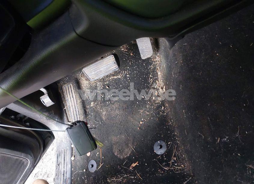 Photo 11 of 2014 Chevrolet Silverado 1500 LT (VIN 1GCVKREC3EZ149707)