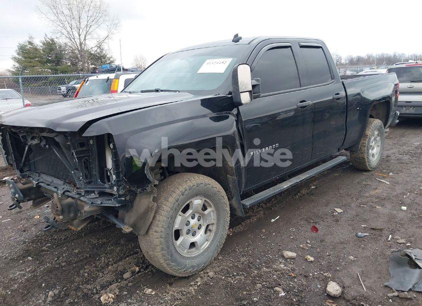 Photo 2 of 2014 Chevrolet Silverado 1500 LT (VIN 1GCVKREC3EZ149707)