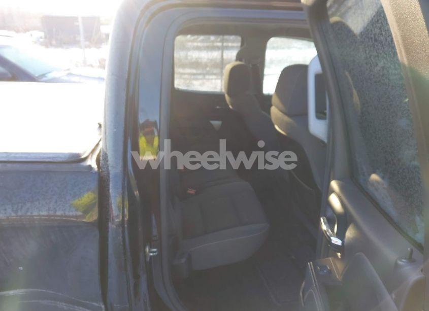 Photo 8 of 2014 Chevrolet Silverado 1500 1LT (VIN 1GCVKREC3EZ168855)