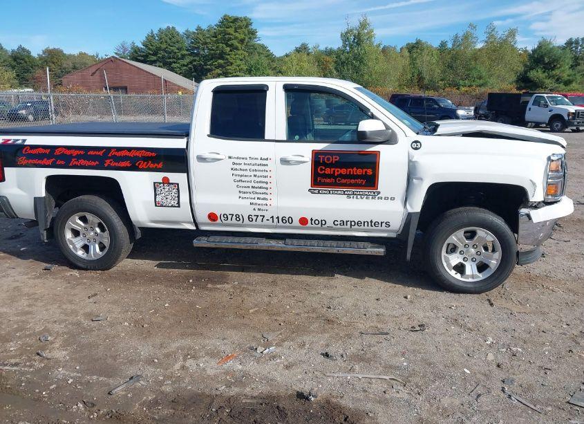 Photo 13 of 2014 Chevrolet Silverado 1500 2LT (VIN 1GCVKREC3EZ178821)