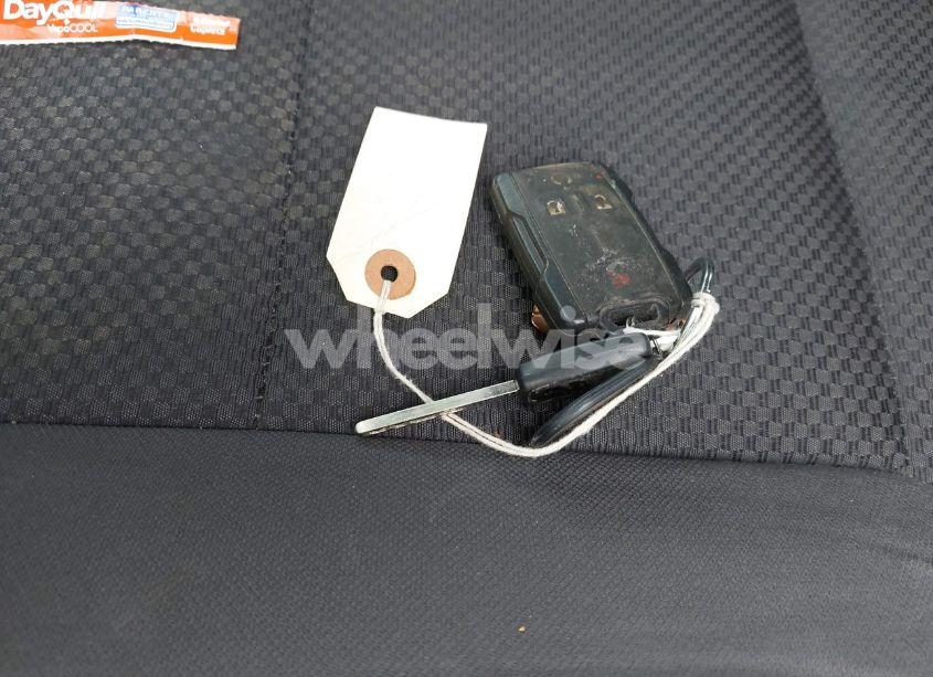 Photo 11 of 2014 Chevrolet Silverado 1500 2LT (VIN 1GCVKREC3EZ192671)