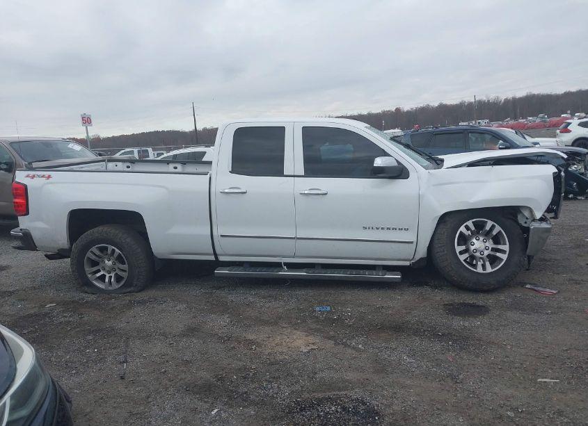 Photo 14 of 2014 Chevrolet Silverado 1500 1LT (VIN 1GCVKREC3EZ232604)