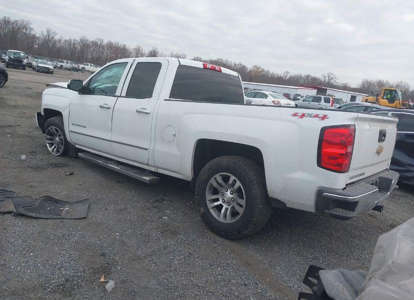 Photo 3 of 2014 Chevrolet Silverado 1500 1LT (VIN 1GCVKREC3EZ232604)