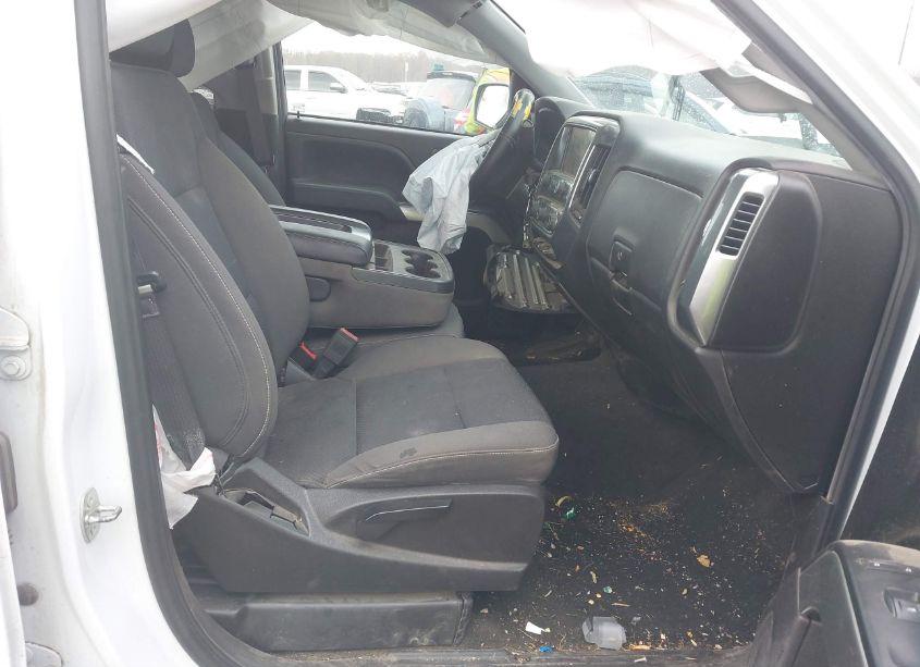 Photo 5 of 2014 Chevrolet Silverado 1500 1LT (VIN 1GCVKREC3EZ232604)