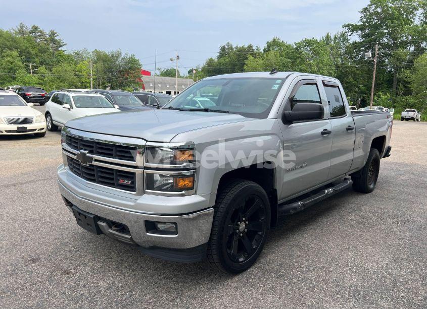 Photo 2 of 2014 Chevrolet Silverado K1500 LT (VIN 1GCVKREC3EZ310900)