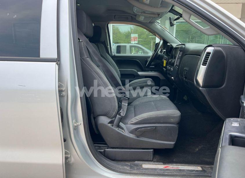 Photo 5 of 2014 Chevrolet Silverado K1500 LT (VIN 1GCVKREC3EZ310900)