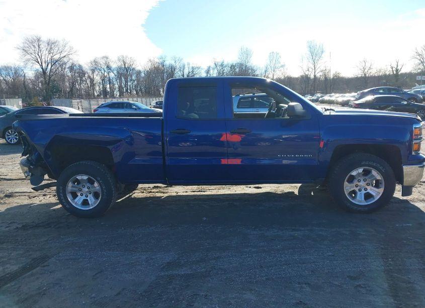 Photo 13 of 2014 Chevrolet Silverado 1500 2LT (VIN 1GCVKREC3EZ372104)