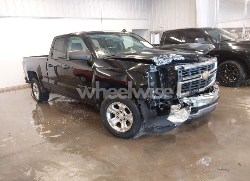 2014 Chevrolet Silverado 1500 2LT (VIN 1GCVKREC3EZ390389) main photo