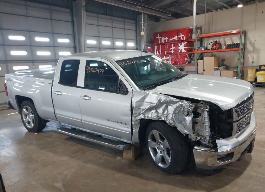 Photo 6 of 2015 Chevrolet Silverado 1500 1LT (VIN 1GCVKREC3FZ164676)