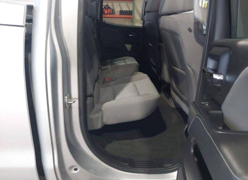 Photo 8 of 2015 Chevrolet Silverado 1500 1LT (VIN 1GCVKREC3FZ164676)