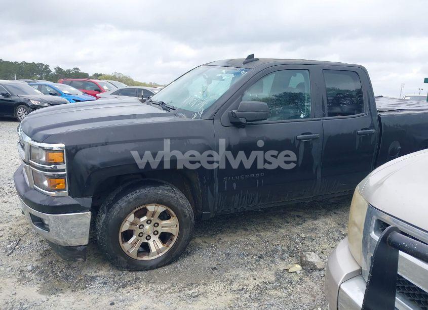 Photo 14 of 2015 Chevrolet Silverado 1500 2LT (VIN 1GCVKREC3FZ170154)