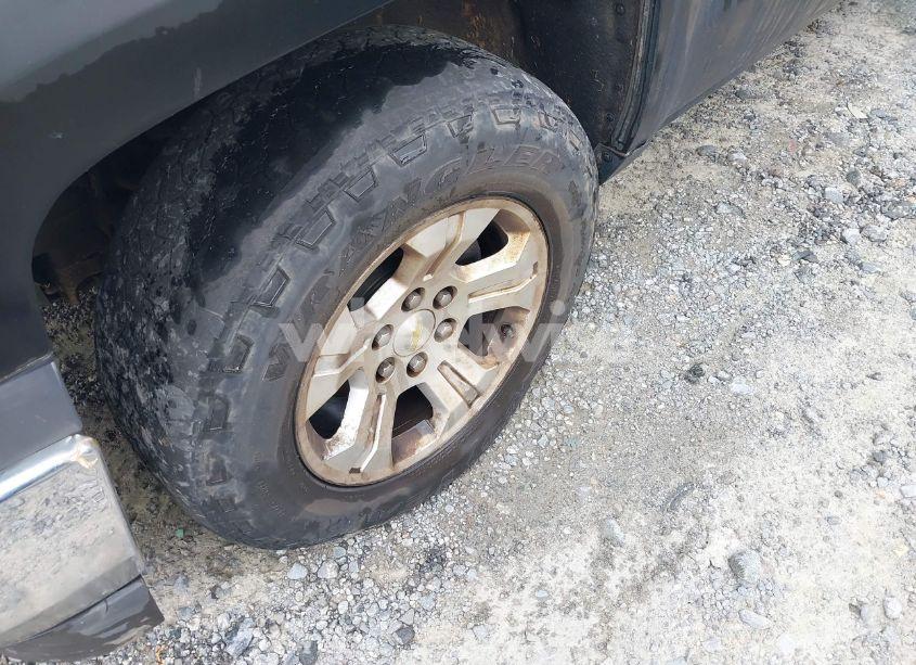 Photo 17 of 2015 Chevrolet Silverado 1500 2LT (VIN 1GCVKREC3FZ170154)