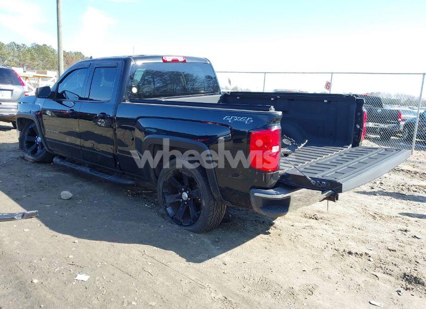 Photo 3 of 2015 Chevrolet Silverado 1500 1LT (VIN 1GCVKREC3FZ200690)