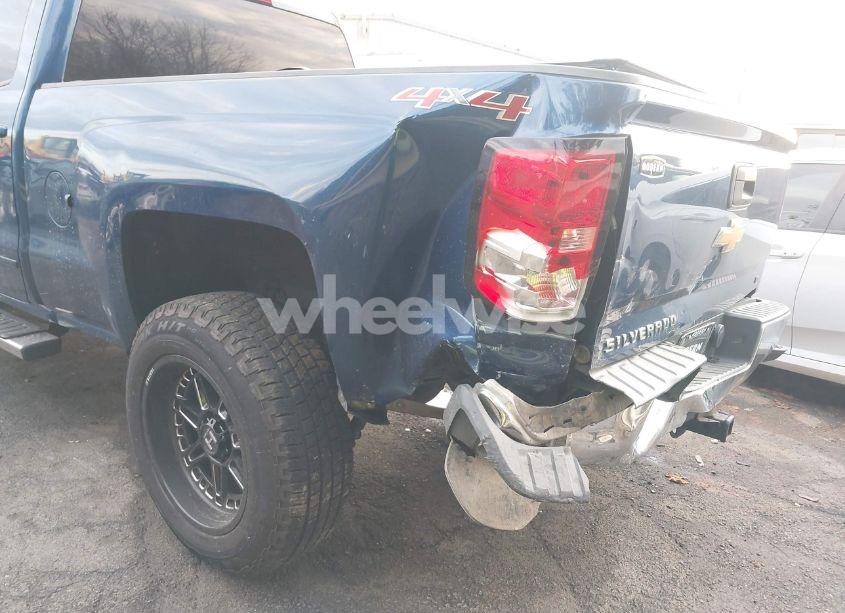 Photo 6 of 2015 Chevrolet Silverado 1500 1LT (VIN 1GCVKREC3FZ251252)