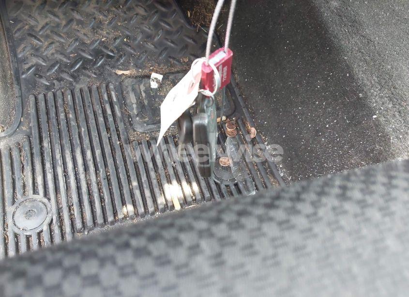 Photo 11 of 2015 Chevrolet Silverado 1500 2LT (VIN 1GCVKREC3FZ255883)