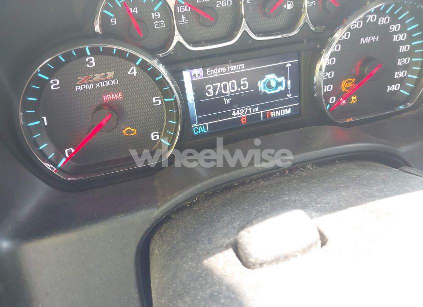 Photo 15 of 2015 Chevrolet Silverado 1500 2LT (VIN 1GCVKREC3FZ255883)