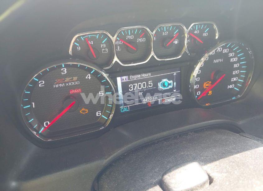 Photo 7 of 2015 Chevrolet Silverado 1500 2LT (VIN 1GCVKREC3FZ255883)